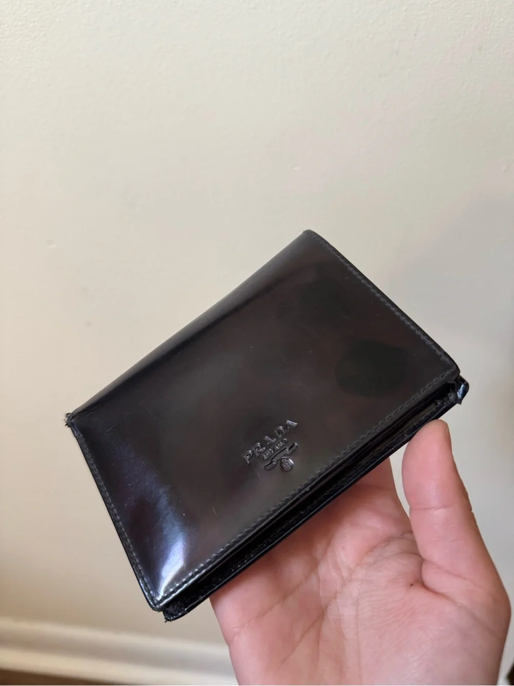 Prada 90’s compact wallet as is